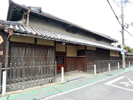 明治元年築のお屋敷感溢れるお屋敷は広い広い 物件ファン