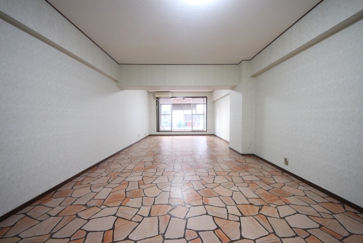 玄関開けて入ったのに 廊下 と思わせるお部屋 物件ファン