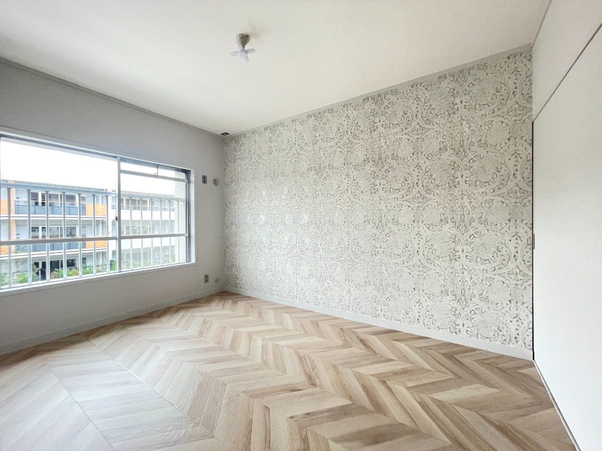 部屋づくりのプロ”と一緒に、 総額20万円分のDIY材料も付いた理想を