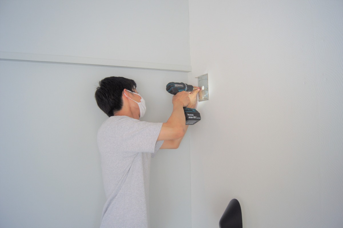 部屋づくりのプロ”と一緒に、 総額20万円分のDIY材料も付いた理想を